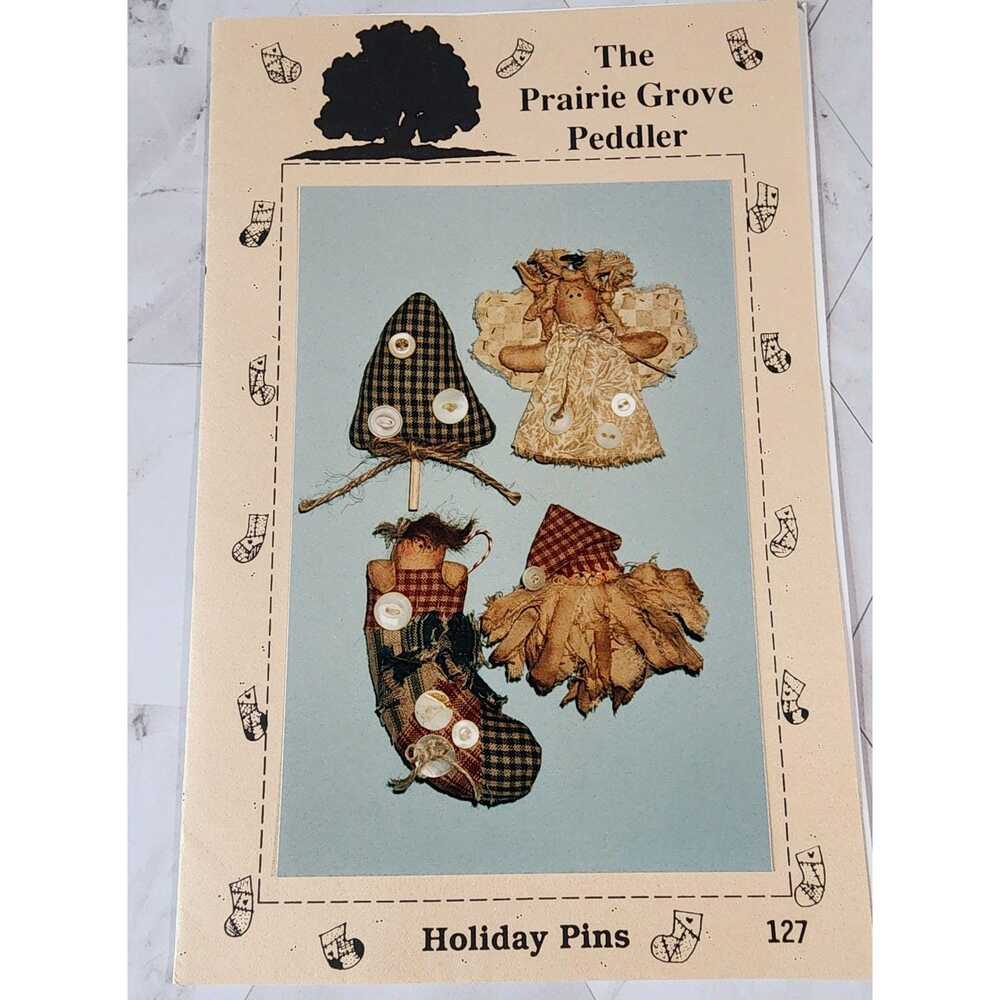 The Prairie Grove Peddler Holiday Pins Pattern #127 Angel Tree Santa Stocking